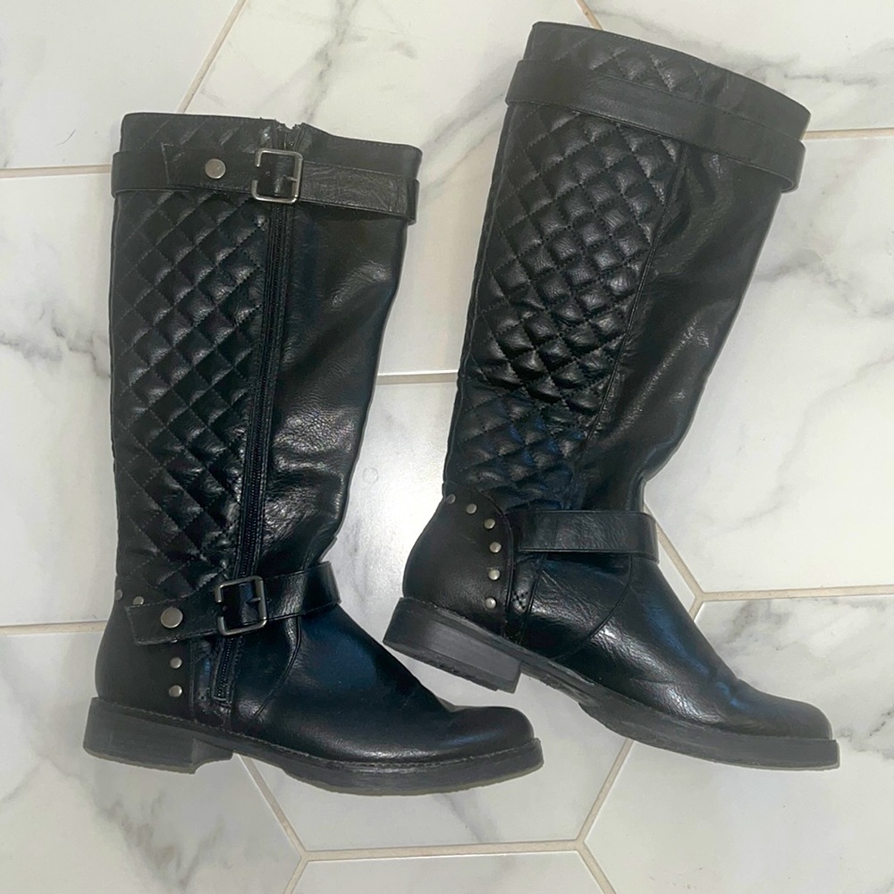 Black women's riding boots